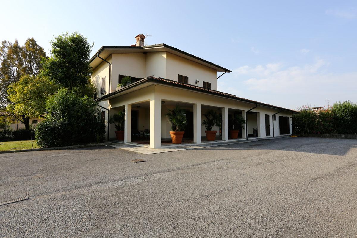 Hotel Franciacorta Paderno Franciacorta Extérieur photo